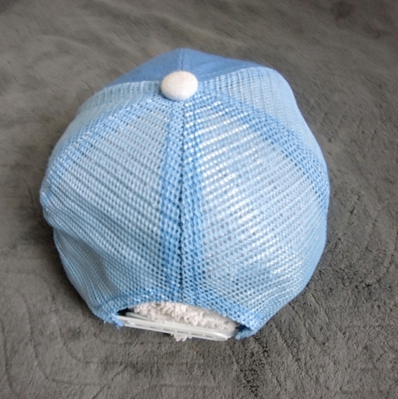 Guatemalan Baseball Cap Embroidered w/ Flag - Picture 3 of 4